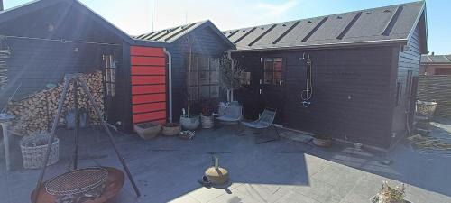 Juelsminde House | A Sparkling Sea View And Waves In Juelsminde