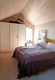 Juelsminde House | A Sparkling Sea View And Waves In Juelsminde