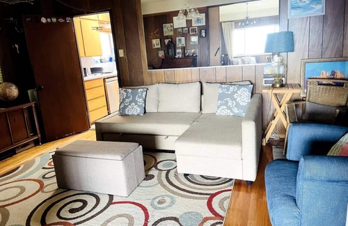 Seaside House | A Spectacular View of the Bay! ⚜️⛱️⚓️✨ 6 mins to the beach! Great for big groups