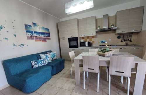 Marina di Vasto Apartment | A stone's throw from the sea, "Grecale house"