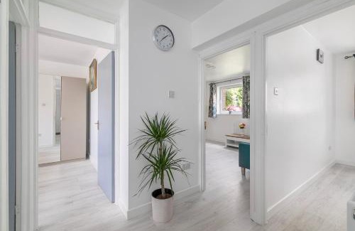 Redbridge Apartment | A Stunning Flat in London, Gants Hill