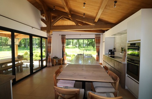 Domme Villa | A superb and spacious family house; with private heated pool and tennis court