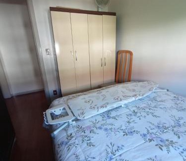 Farroupilha Apartment | A trabalho ou laser, ótima localização e praticamente