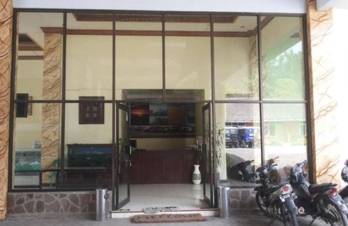 Sukapura Apartment | A twinbedroom private bathroom 30 minutes to Madakaripura waterfall