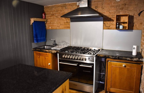 Highbridge House | A unique 4 bed barn conversion set in beautiful rural location of North Somerset