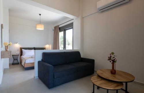 Avia Apartment | A V Luxury Apartments with Private Pools