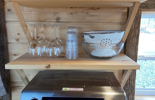 Fleetwood House | A View for Two: Tiny House with BIG VIEWS