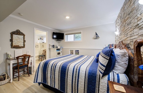 Central Okanagan Bed & Breakfast | A View to Remember Bed & Breakfast