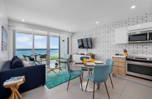 Noord Condo | A view to remember, One bedroom on the 6th floor