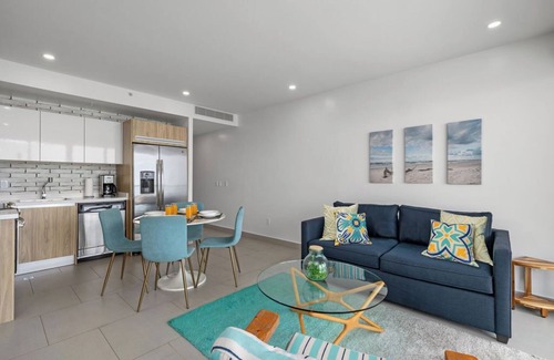 Noord Condo | A view to remember, One bedroom on the 6th floor