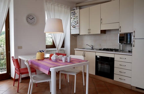Someraro Apartment | A window 2 overlooking Lake Maggiore!