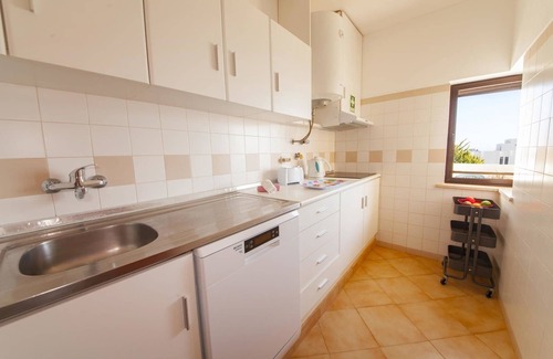 Porto de Mos Apartment | A08 - Magnolia Sea View Apartment
