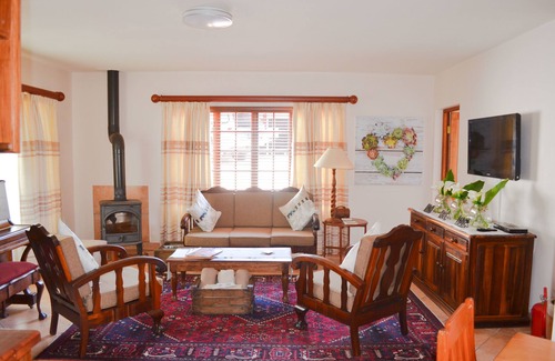 Swellendam House | Aan De Bergen Guesthouse South Africa