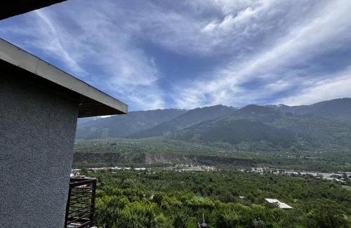 Naggar Hotel | Aangan Homes - Dobhi, Manali