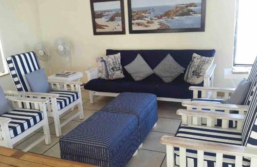 Lambert's Bay House | Aan’t See House