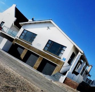 Lambert's Bay House | Abalone Self-Catering