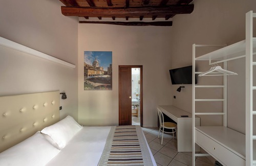 Old Town Bed & Breakfast | Abbazia Bed & Breakfast , Mantegna Hotels