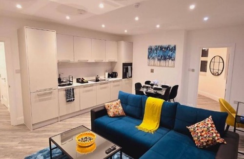 Reading City Centre Apartment | Abbey Corner By Nivaas 4 : Apartment with City Viewnn