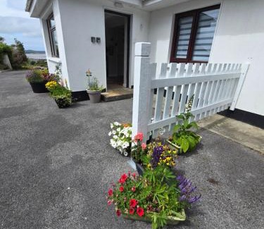 Ardara Cabin | Abbey Lodge - Room 1