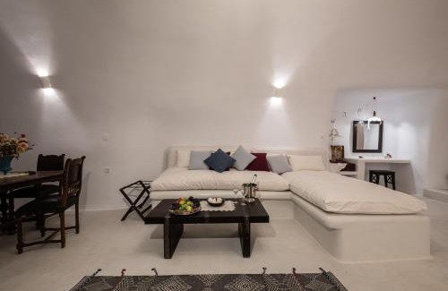 Messaria Hotel | Abelis Canava Luxury Suites