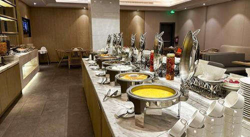 Riyadh Hotel | Aber Al Sahafa