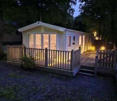 Rhiwbryfdir House | Aberdunant Hall Holiday Park - Holiday Accommodation 22358