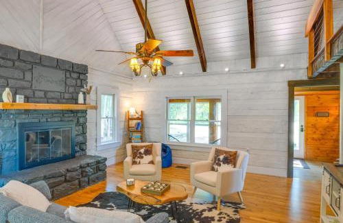 Rutherford County House | about 10 Mi to Downtown Murfreesboro Area Cabin