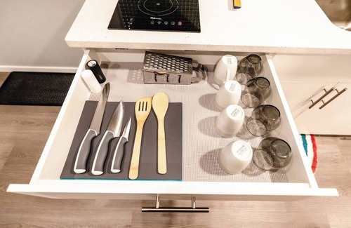 Nordegg Apartment | Abraham - Peaceful tiny cabin in historic Nordegg