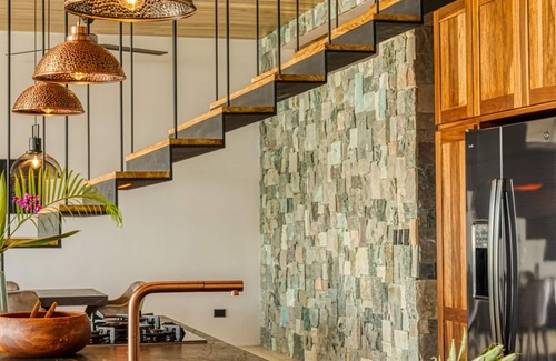 Ballena Villa | ABSOLUTE luxury - Olympic pool - jacuzzi - Yoga Shala- Gym - Concierge- Security