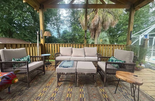 Fortson House | Abuela House with Pool | 4Bed