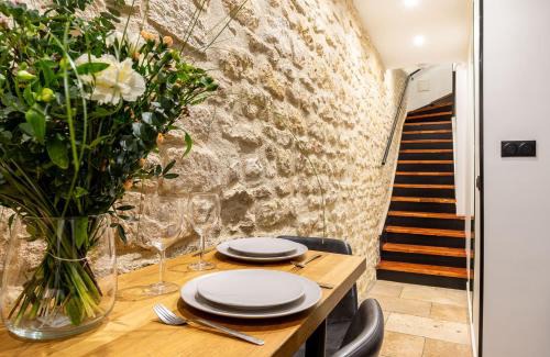 Grenelle Apartment | AC & Duplex Close to Eiffel Tower - 20 min Away