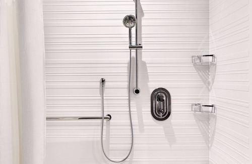 Columbus Hotel | AC Hotel by Marriott Columbus Downtown