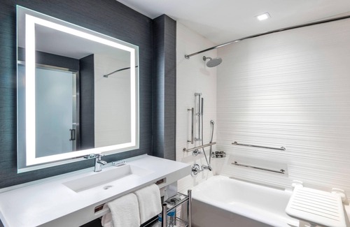 Downtown Denver Hotel | AC Hotel by Marriott Denver Downtown
