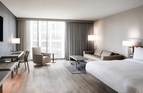 Carver City - Lincoln Gardens Hotel | AC Hotel by Marriott Tampa Airport