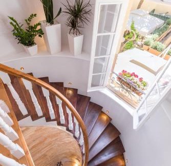 Corfu Town Hotel | Acanthus blue