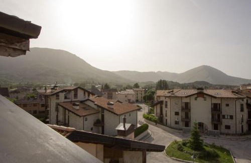 Rocca di Mezzo Apartment | Accogliente appartamento su 2 piani Rocca di Mezzo