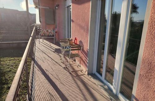 Caselle Torinese Apartment | Accogliente bilocale comodo per aeroporto e centro