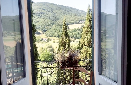 Cittaducale House | Accommodation nestled in the countryside, with natural landscapes, and meadows.