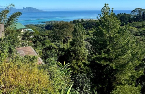 Punaauia Apartment | Accommodation Tahiti Punaauia Confort with Swimming Pool