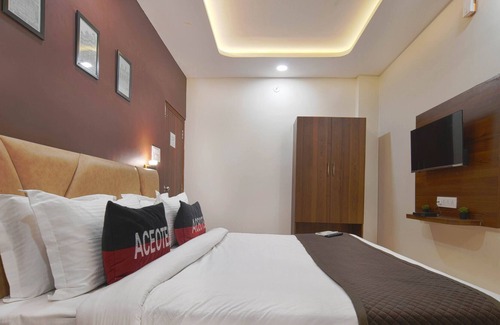 Vijay Nagar Hotel | Aceotel Inn RM Vijay Nagar