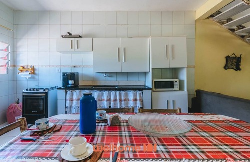 Monte Gordo House | Aconchegante casa com piscina em Monte Gordo