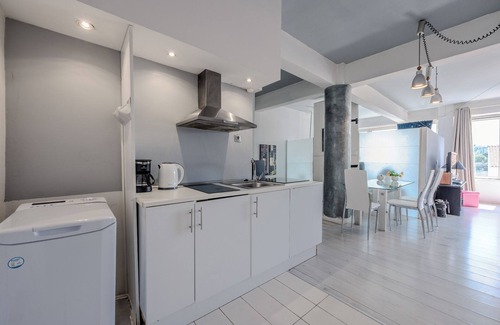 Kerameikos Apartment | Acropolis view large apartment