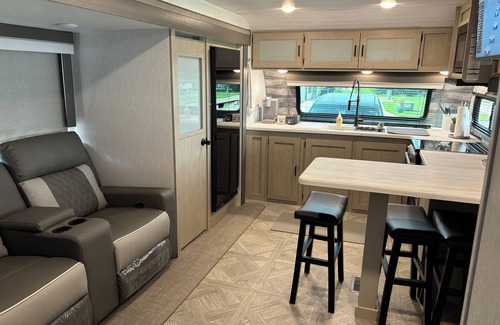 Foley House | Across the street from OWA. Camper rental close to area beaches!