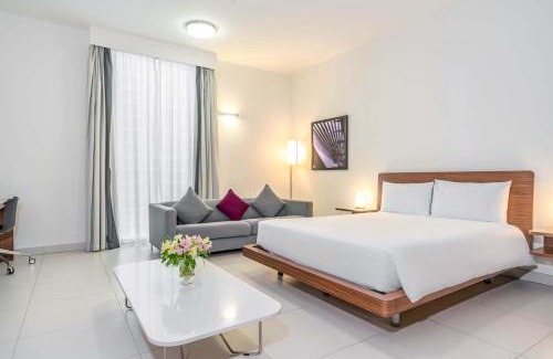 Abu Dhabi Apartment | Adagio Abu Dhabi Al Bustan