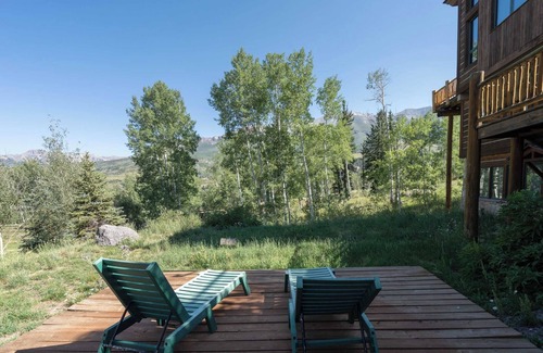 Mountain Village Cabin | Adams Ranch Retreat by Avantstay Free Shuttle 2 Mountain Village & Telluride Ski Resort!