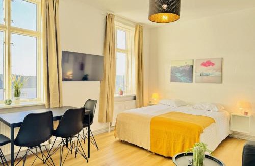 Hjørring Apartment | aday - Studio Modern Apartment in the City Center