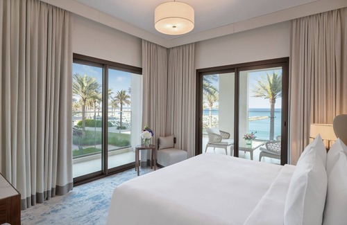 Sharm Hotel | Address Beach Resort Fujairah