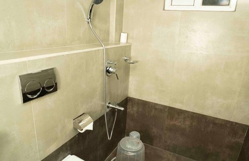 Kalamassery Hotel | ADDRESS7 Hotel Kalamassery