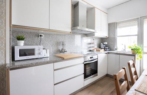 A Estrada Apartment | Adeinés Viviendas uso turístico medio