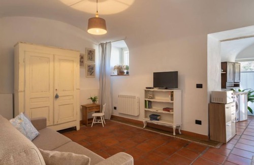 Conscente Apartment | Adelasia by Interhome